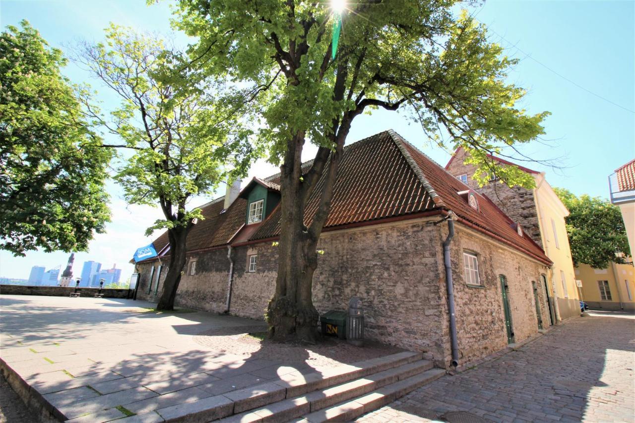 Tallinn City Apartments Old Town Toompea Exterior photo