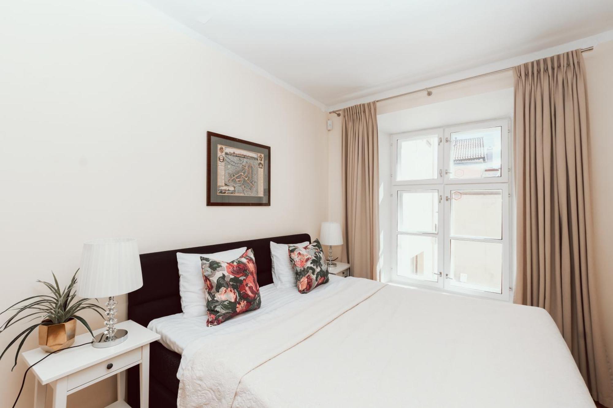 Tallinn City Apartments Old Town Toompea Room photo