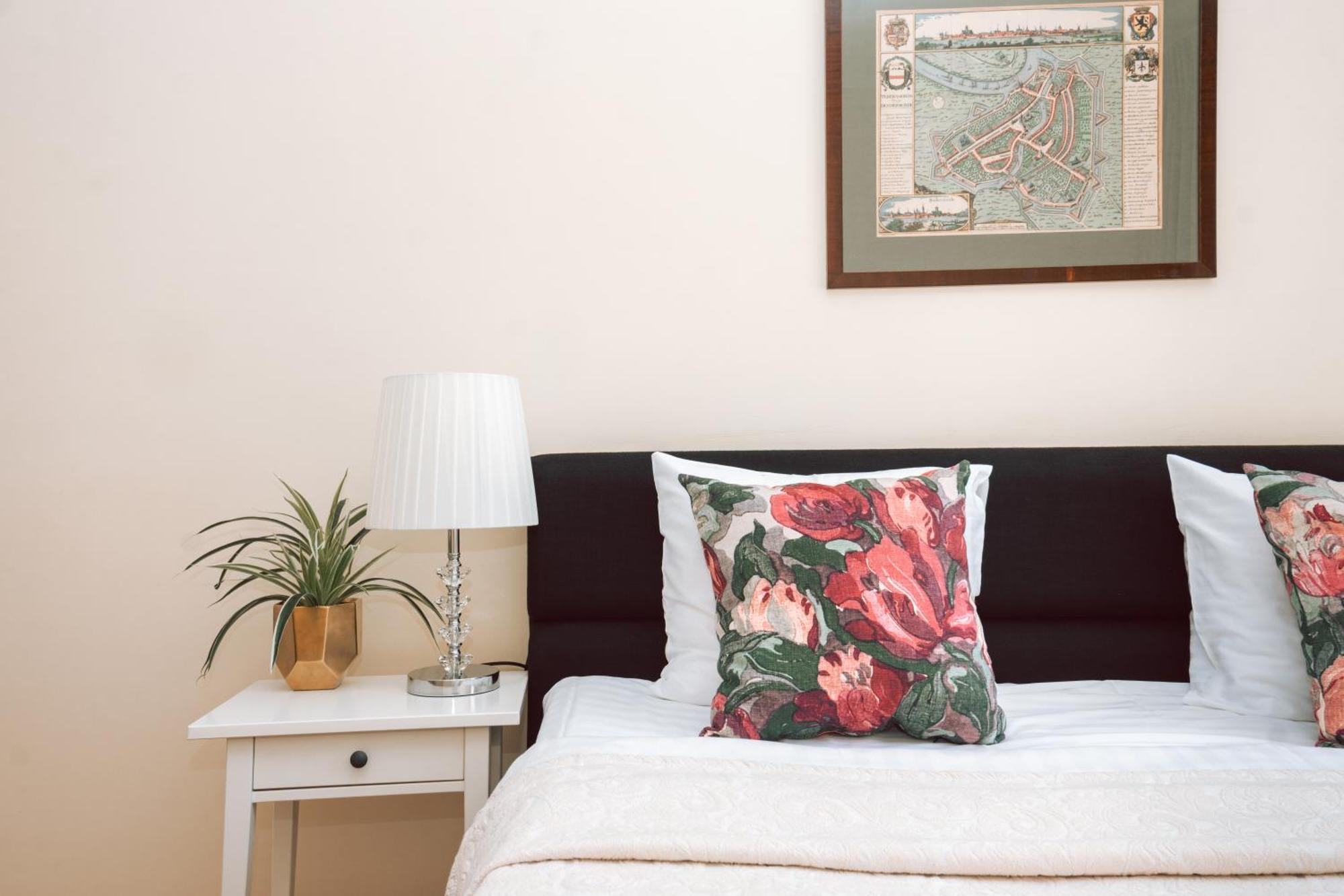 Tallinn City Apartments Old Town Toompea Room photo